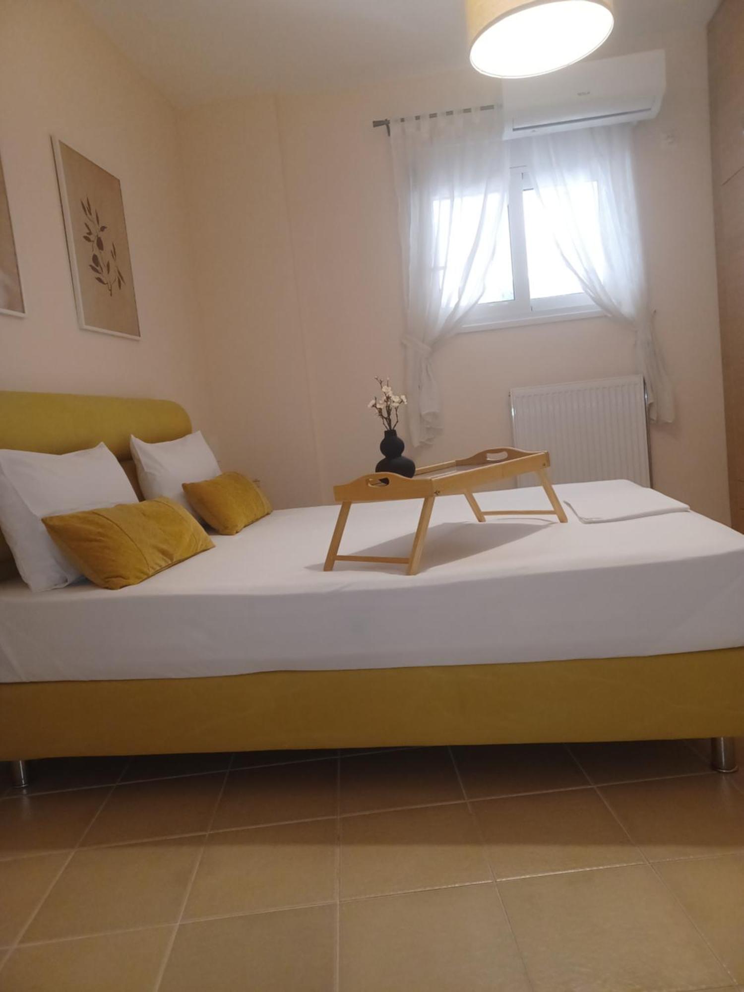 Feel At Home - Kalamata - Near The Center Exterior foto